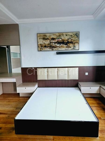 Room (Landed) for Rent in  Ah Soo Walk - Image 1